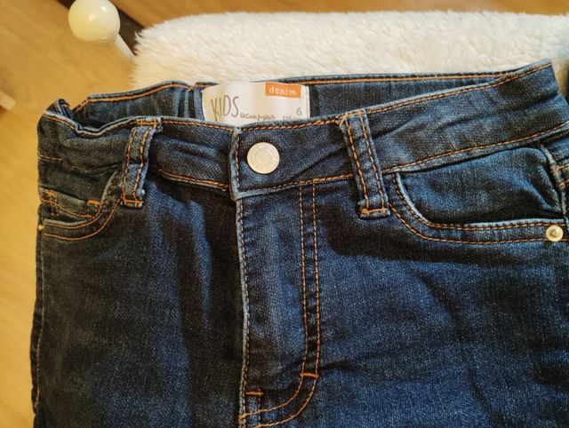 Dos pantalones niño de Coconut y kids T 5/6