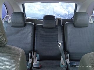 Nissan Almera Tino 2.2 Di Ambience