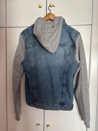 Cazadora vaquera con capucha  Estilo urbano  Talla M