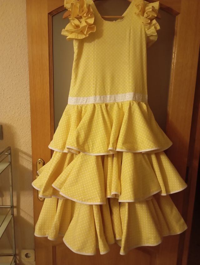Traje de gitana muy bonito