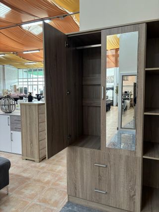 Ropero 3 puertas + cajones y espejo NUEVO