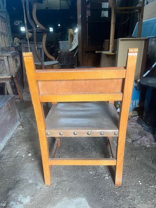 Sillón madera estilo trono antiguo