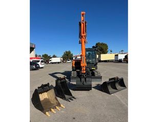 MINI EXCAVADORA DE CADENAS DOOSAN DX85 R.