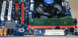 Placa Pegatron HB1-M1 Intel I3-4160 3,6 Ghz 4Gb RA