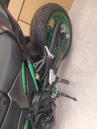 kawasaki Z900