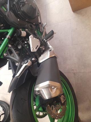 kawasaki Z900
