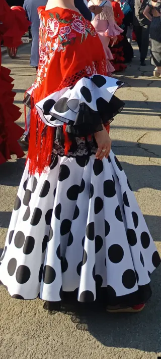 Traje flamenca