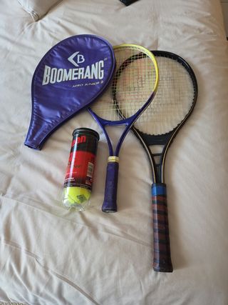 Dos raquetas de tenis marca boomerang