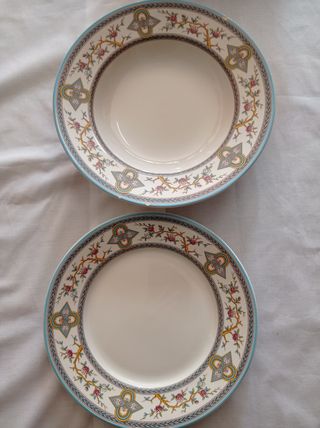 Plato San Claudio 23cm plano. Regalo hondo