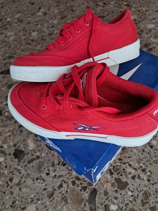 Zapatillas Reebok rojas lona junior