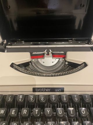Máquina escribir Brother 210