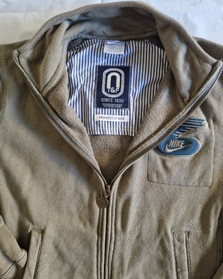 Sudadera Vintage Nike con cremallera