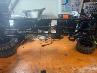 RC Cen Racing Ford F-450 - Caminhão