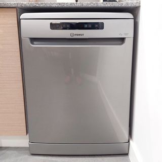 Lavavajillas Indesit 60cm