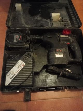 Taladro percutor Wurth - Hilti