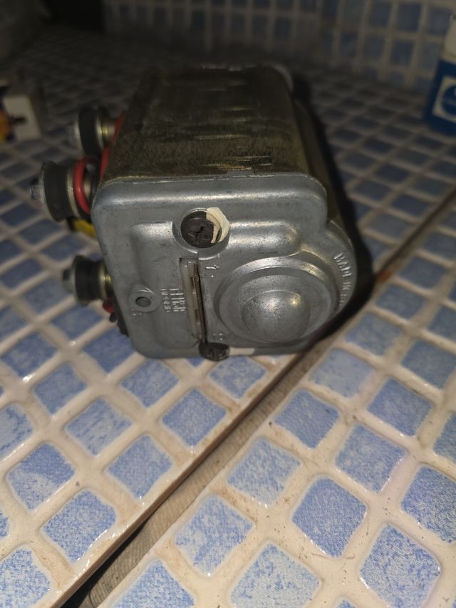 Motor limpiaparabrisas femsa