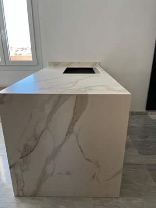 Encimeras Mármol Granito Cuarzo y Porcelánico