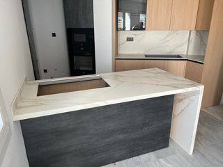 Encimeras Mármol Granito Cuarzo y Porcelánico