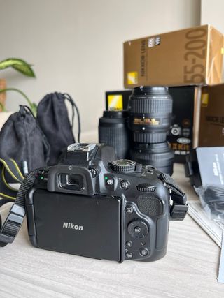 Nikon D5200 + 3 objetivos