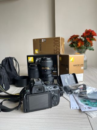 Nikon D5200 + 3 objetivos