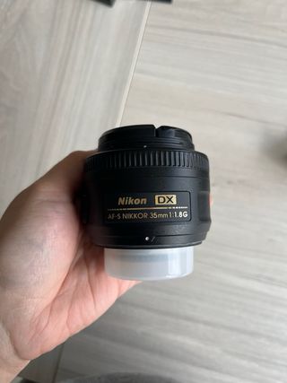 Nikon D5200 + 3 objetivos