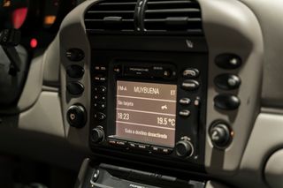 Porsche 911 996 TARGA MANUAL 2002