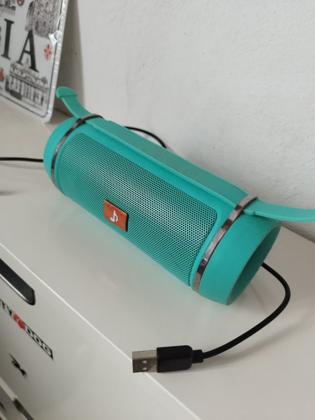 Altavoz Bluetooth portátil