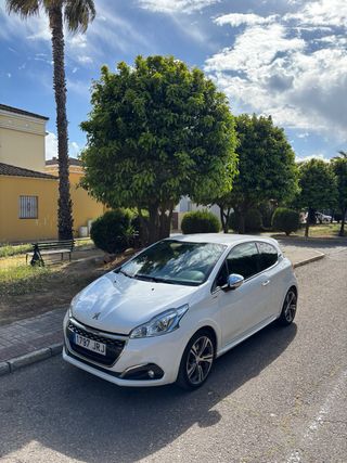 Peugeot 208 GTI 2016
