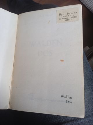 B.F. SKINNER, WALDEN DOS
