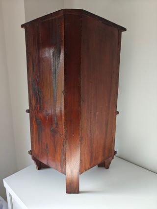 Mueble esquinero antiguo de madera – Vintage