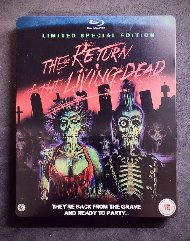 EL RETORNO DE LOS MUERTOS VIVIENTES STEELBOOK