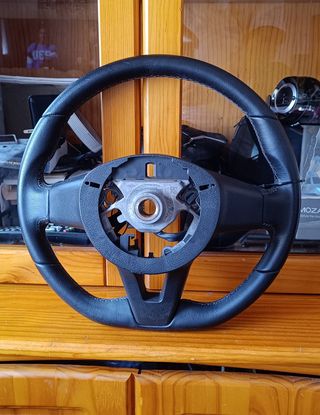 Volante Nissan Qashqai J11 (2016-2018)