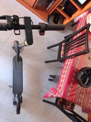 Patinete eléctrico Xiaomi en buen estado poco uso