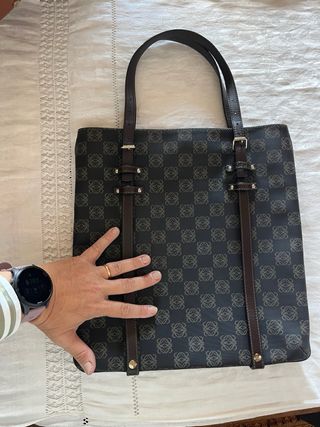 Bolso Loewe Anagramas Marrón