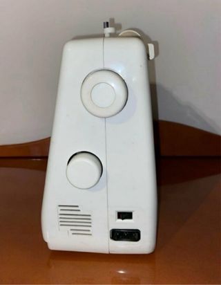 Máquina de coser Kneissl