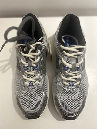 Origin Sneakers by Zara