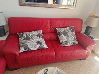 Juego de sillones de piel 3 y dos plazas rojos