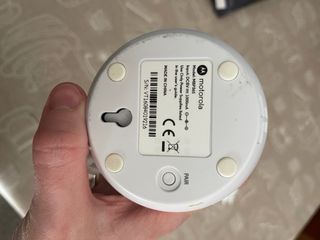 Vigilabebés Motorola con cámara y monitor