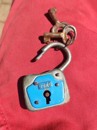 Lucchetti antichi Burg