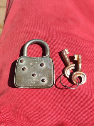 Lucchetti antichi Burg