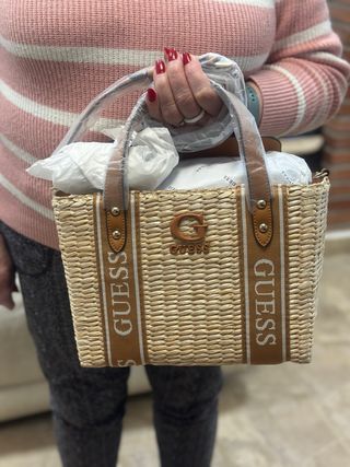 Bolso GUESS pequeño
