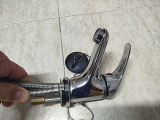 Lavabo con pedestal Roca porcelana blanco