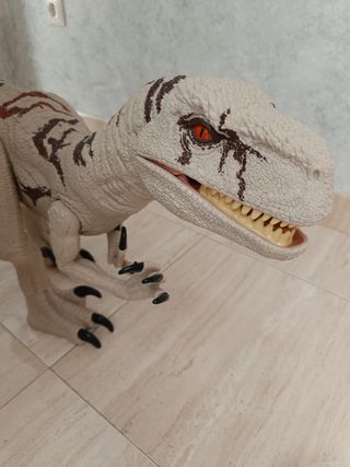 Dinosaurio juguete