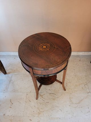 Tavolo da gioco antico