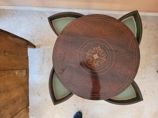 Tavolo da gioco antico