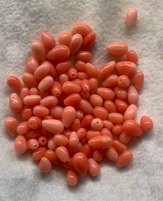 52 Parejas de Perillas de Coral Rosa Natural
6x3mm
