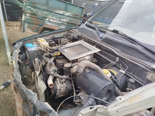 Despiece Nissan Terrano 2