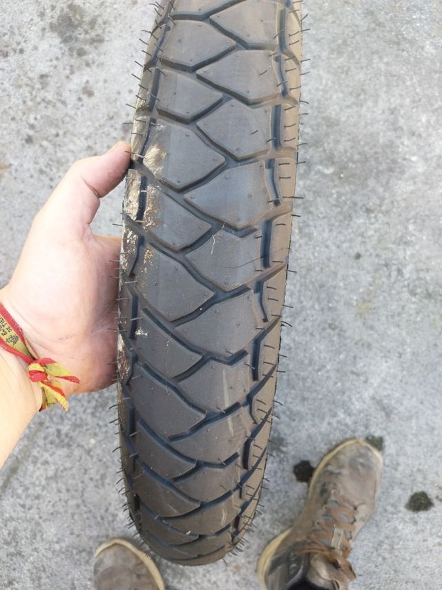 Neumático Moto Michelin 110-80-19 59V