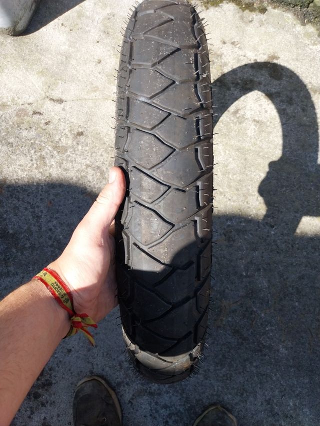 Neumático Moto Michelin 110-80-19 59V