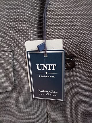 Traje de hombre color gris